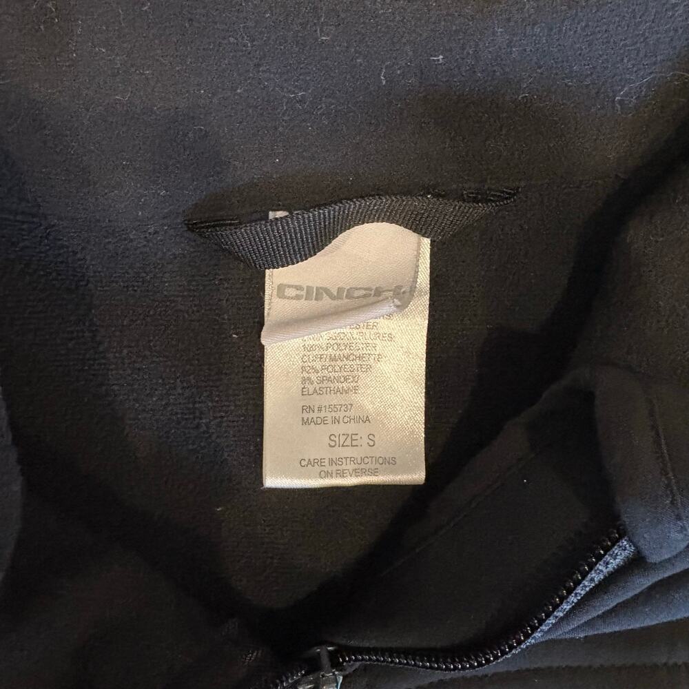 Cinch Hard Shell Jacket - Picture 2 of 3